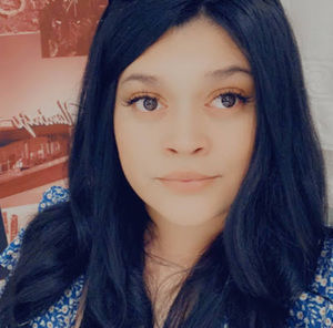 Meet your Posher, Cynthia